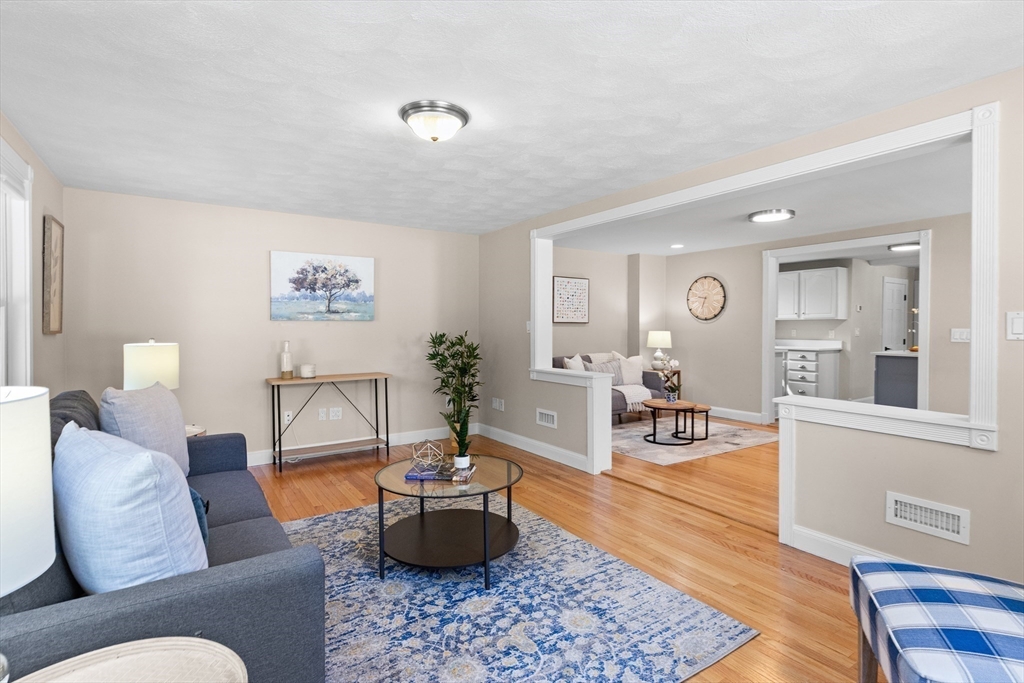 3 Summer Street, Unit 2 Topsfield, MA 01983 - Photo 15 of 38