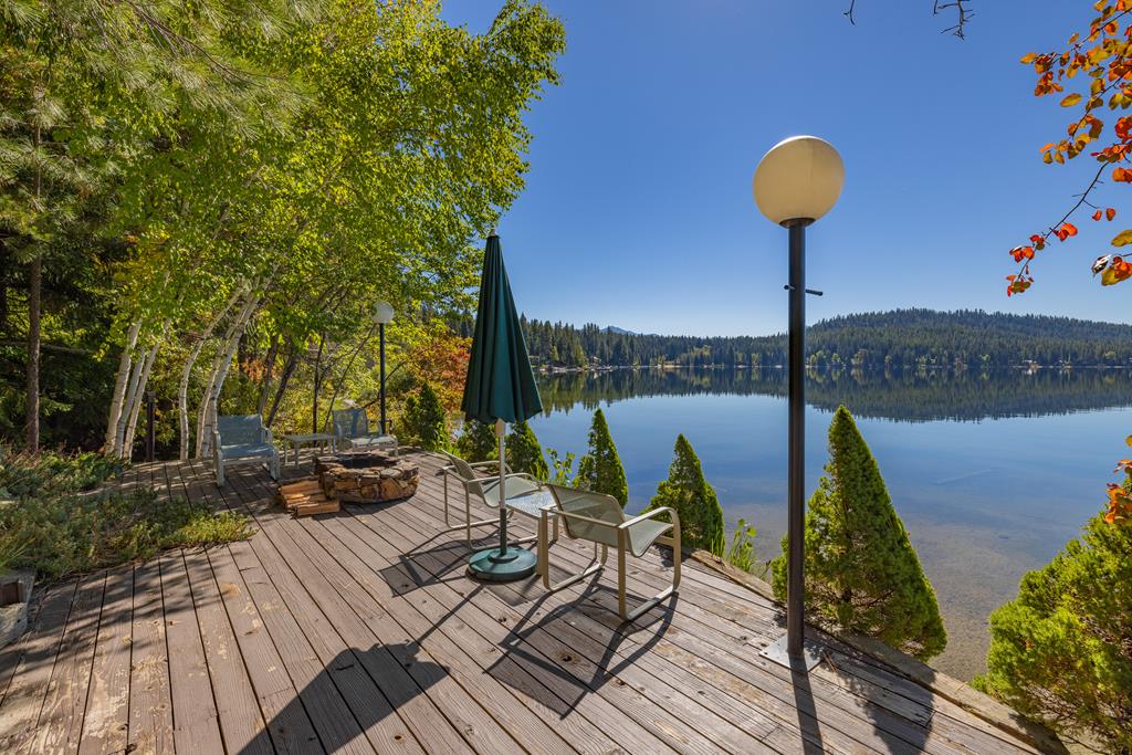 2245 Edgemere McCall, ID 83638 - Photo 44 of 98 Smaller, lakefront deck.