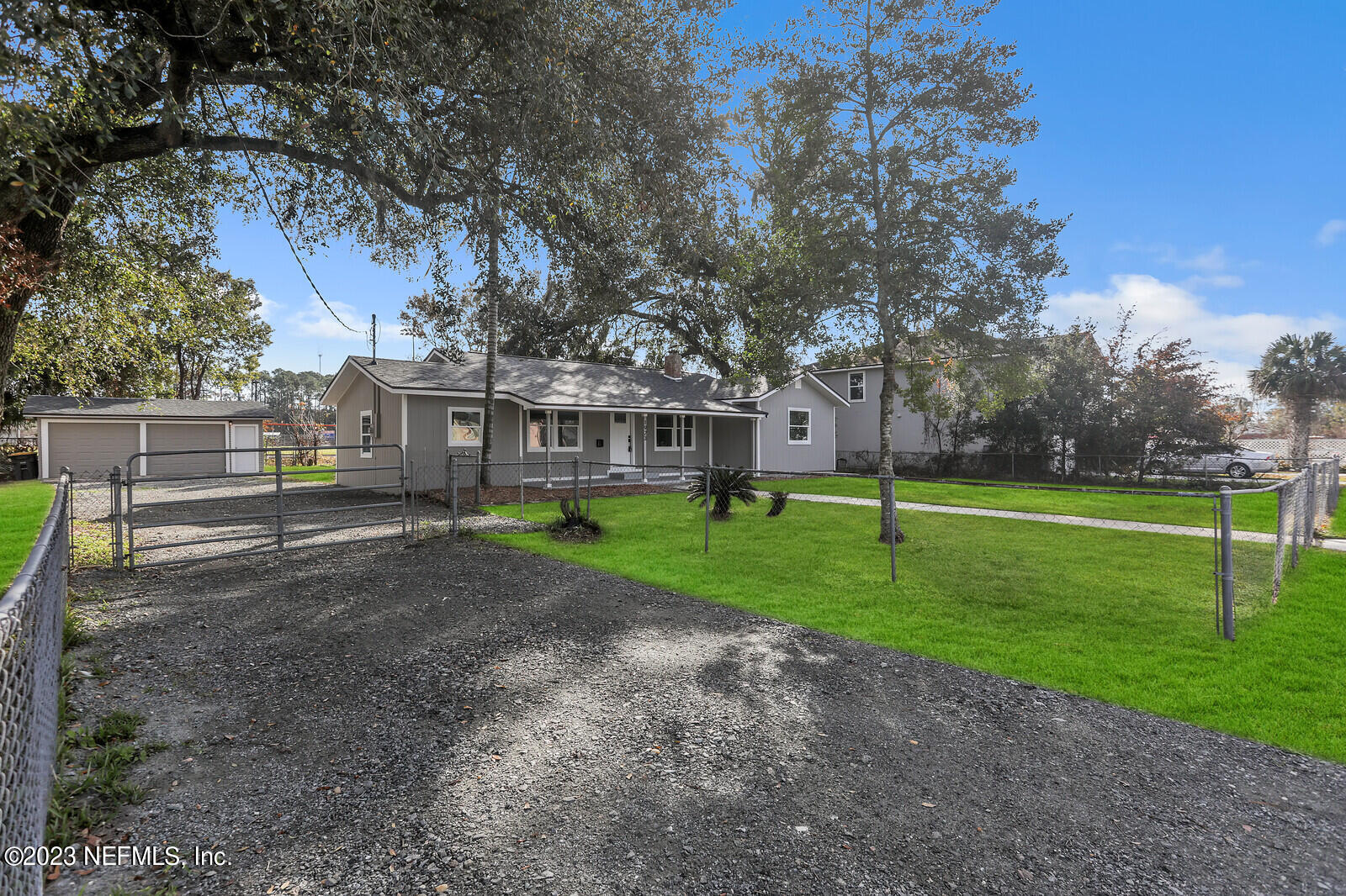 1923 Dean Road Jacksonville, FL 32216 - Photo 2 of 27 Front