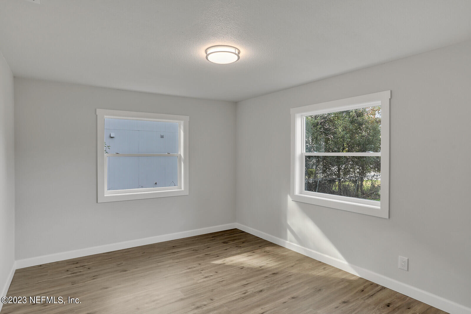 1923 Dean Road Jacksonville, FL 32216 - Photo 21 of 27 21_2P5A3538_mls