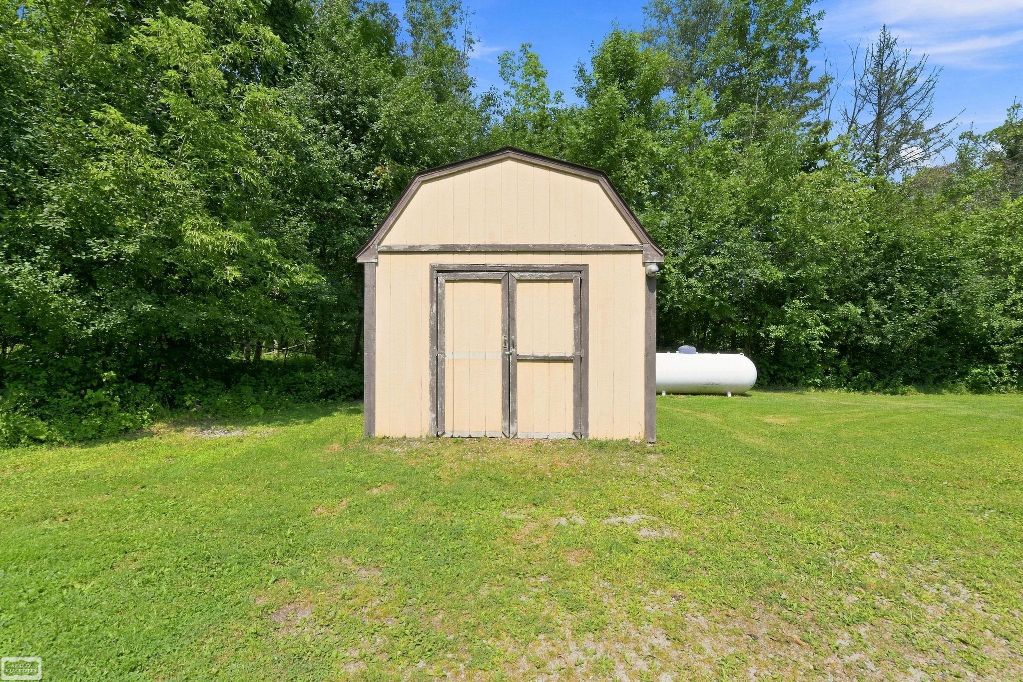 8840 Owens Road Yale, MI 48097 - Photo 31 of 57 Gallery Image 31
