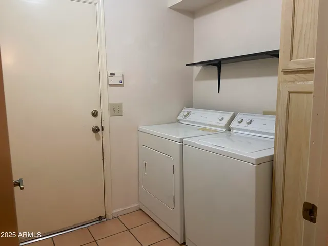 $2,800 | 4325 East Greenway Lane, Phoenix, AZ 85032