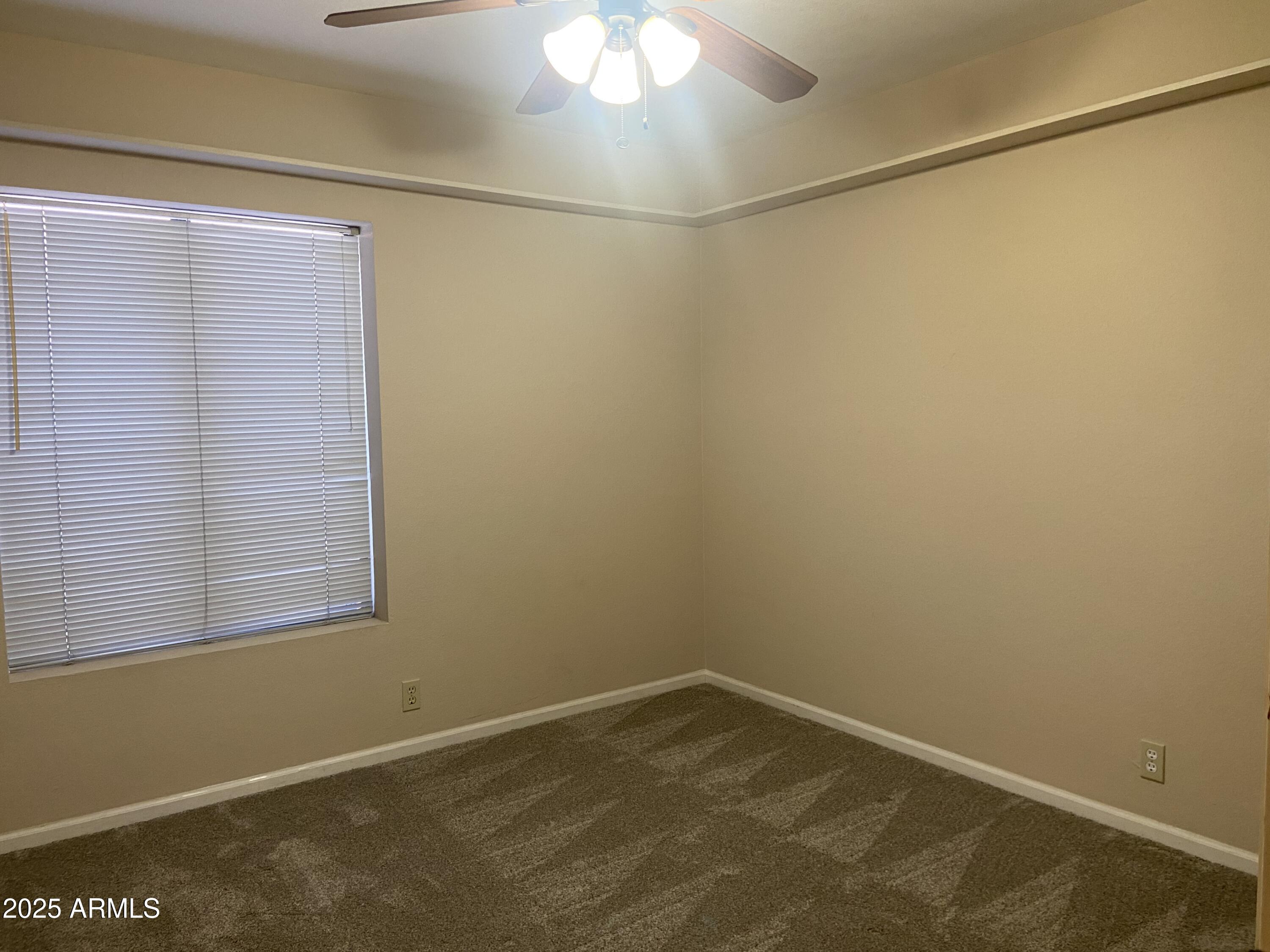 4325 East Greenway Lane Phoenix, AZ 85032 - Photo 17 of 20 IMG_3604