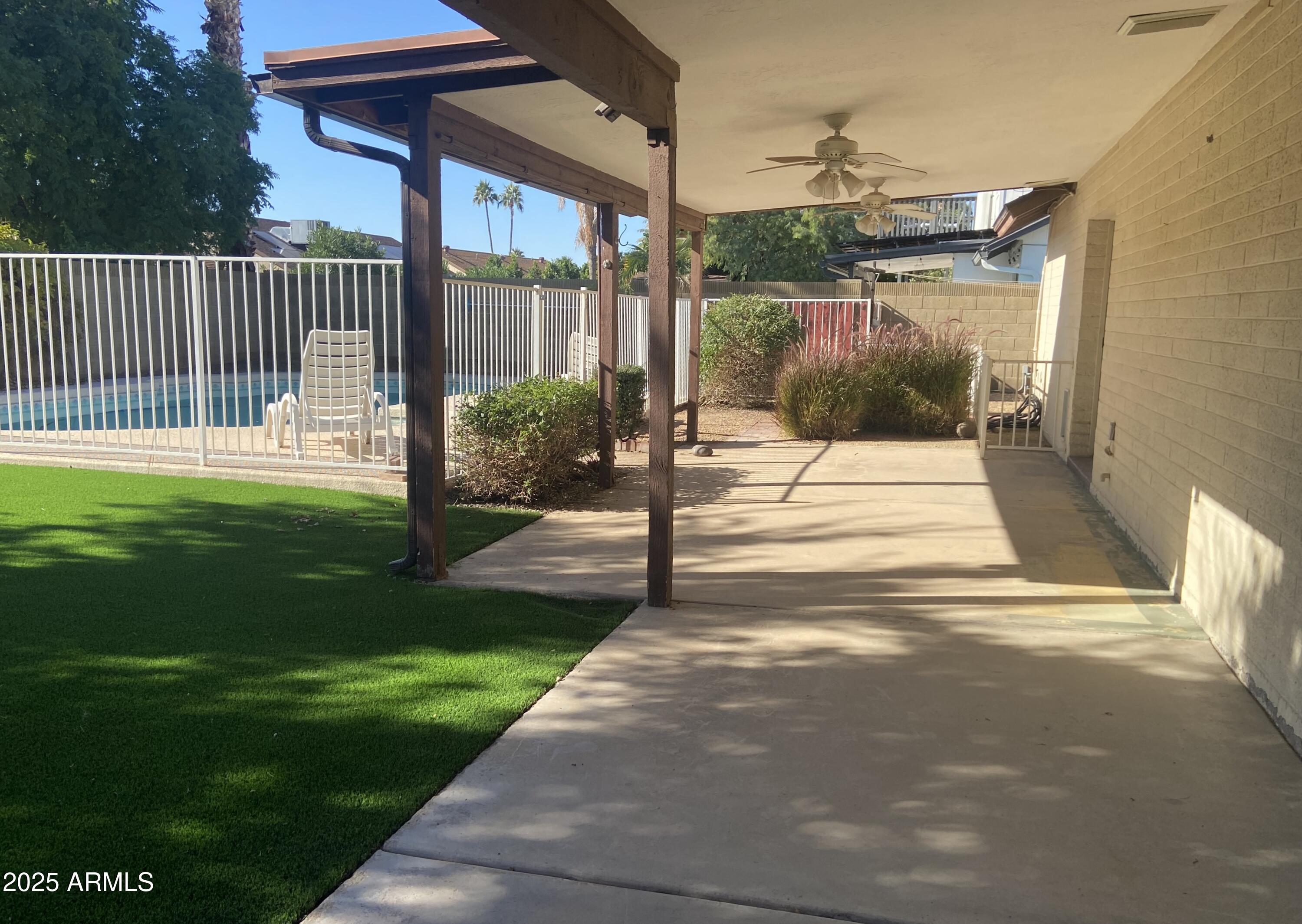 4325 East Greenway Lane Phoenix, AZ 85032 - Photo 18 of 20 IMG_3605