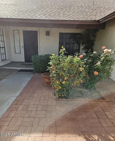 $2,800 | 4325 East Greenway Lane, Phoenix, AZ 85032