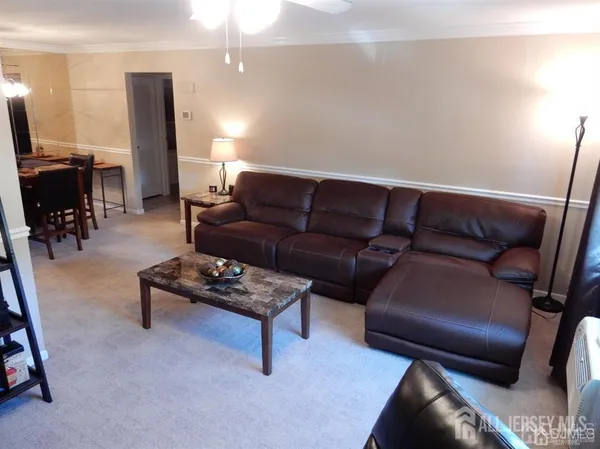 $2,200 | 1022 Cricket Lane, Woodbridge, NJ 07095