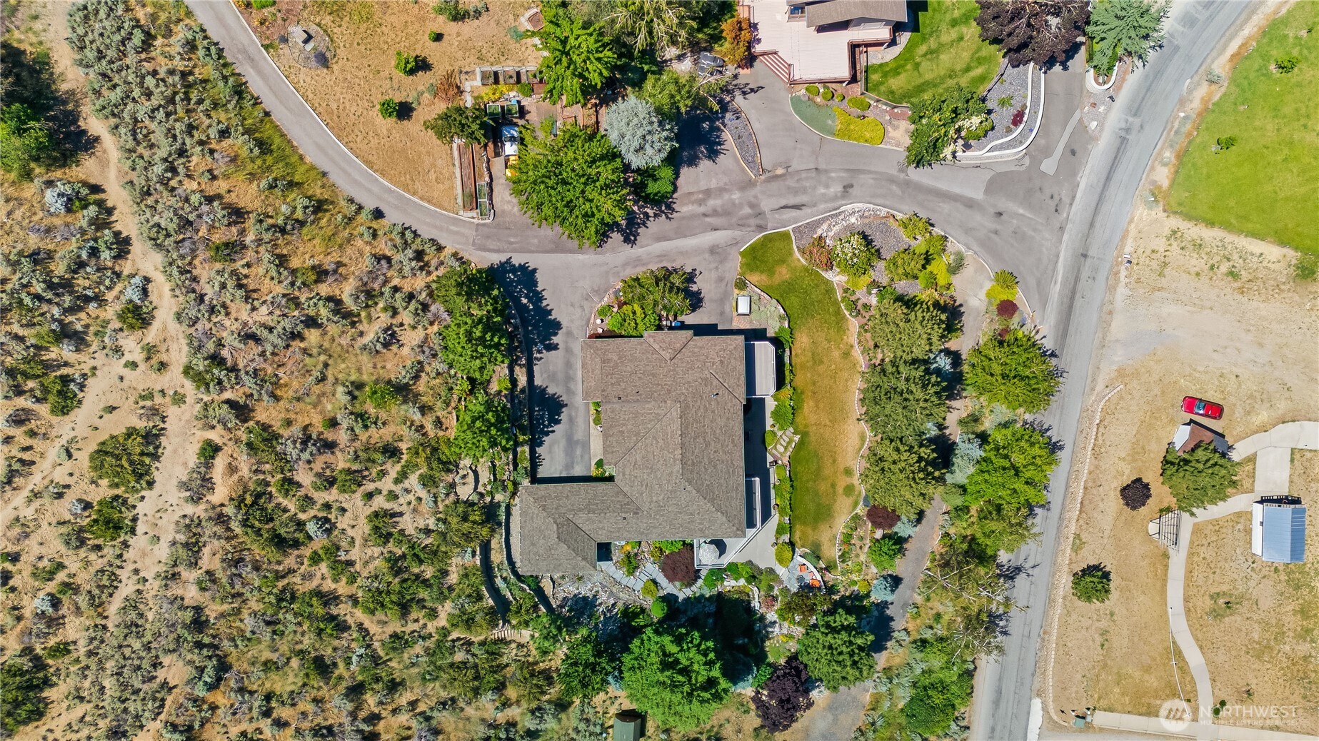 2777 Number 1 Canyon Road Wenatchee, WA 98801 - Photo 4 of 40