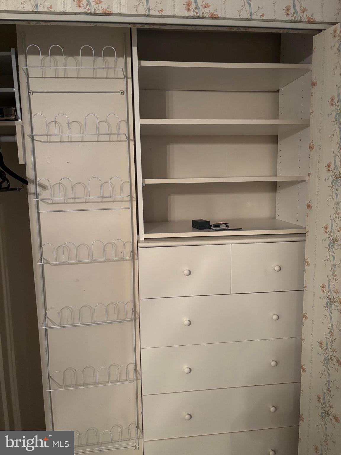 12517 Ramer Road Philadelphia, PA 19154 - Photo 13 of 24 a close view of closet