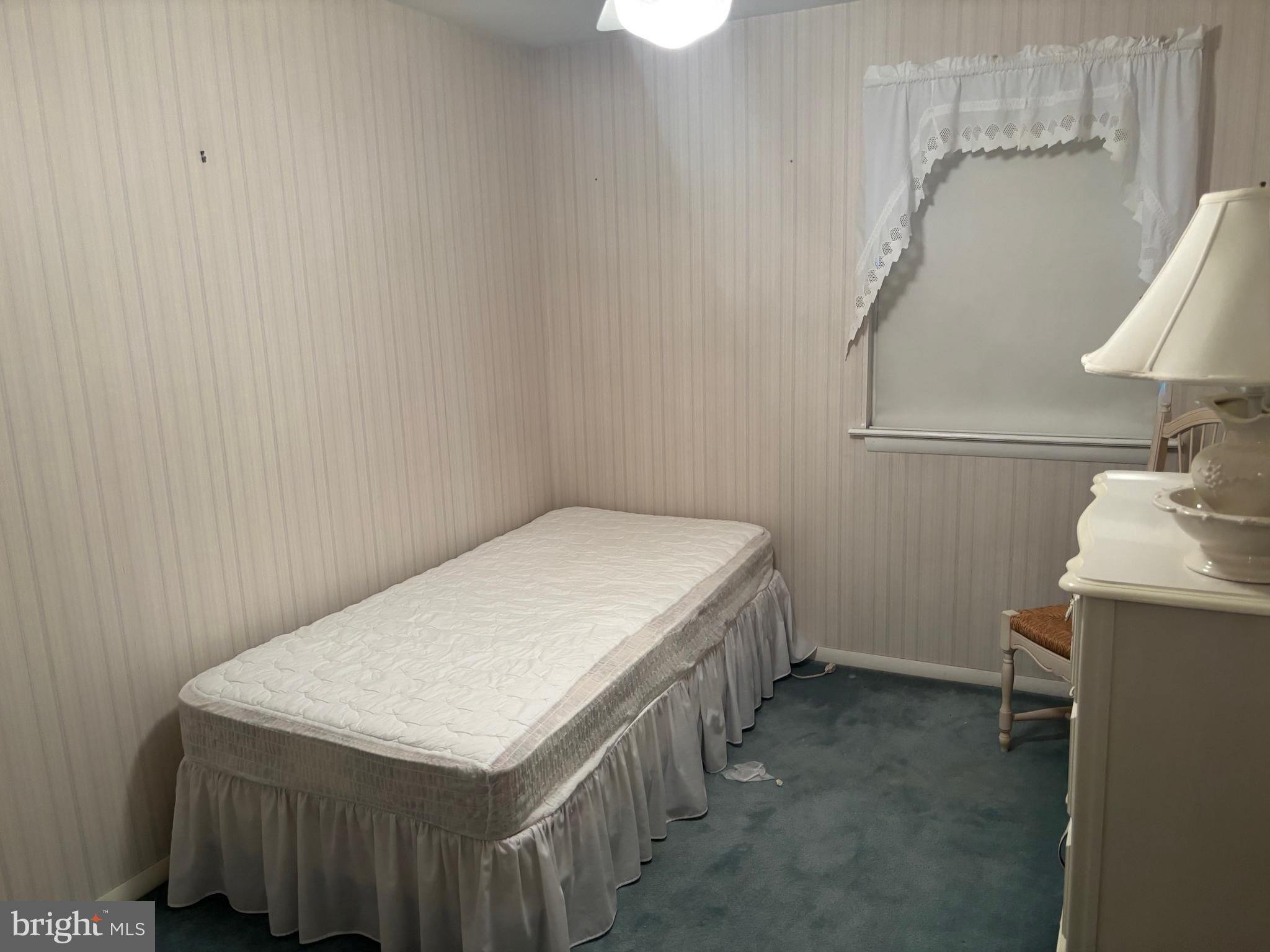 12517 Ramer Road Philadelphia, PA 19154 - Photo 15 of 24 a utility room with dryer and washer