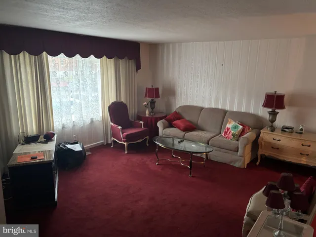 $359,900 | 12517 Ramer Road, Philadelphia, PA 19154