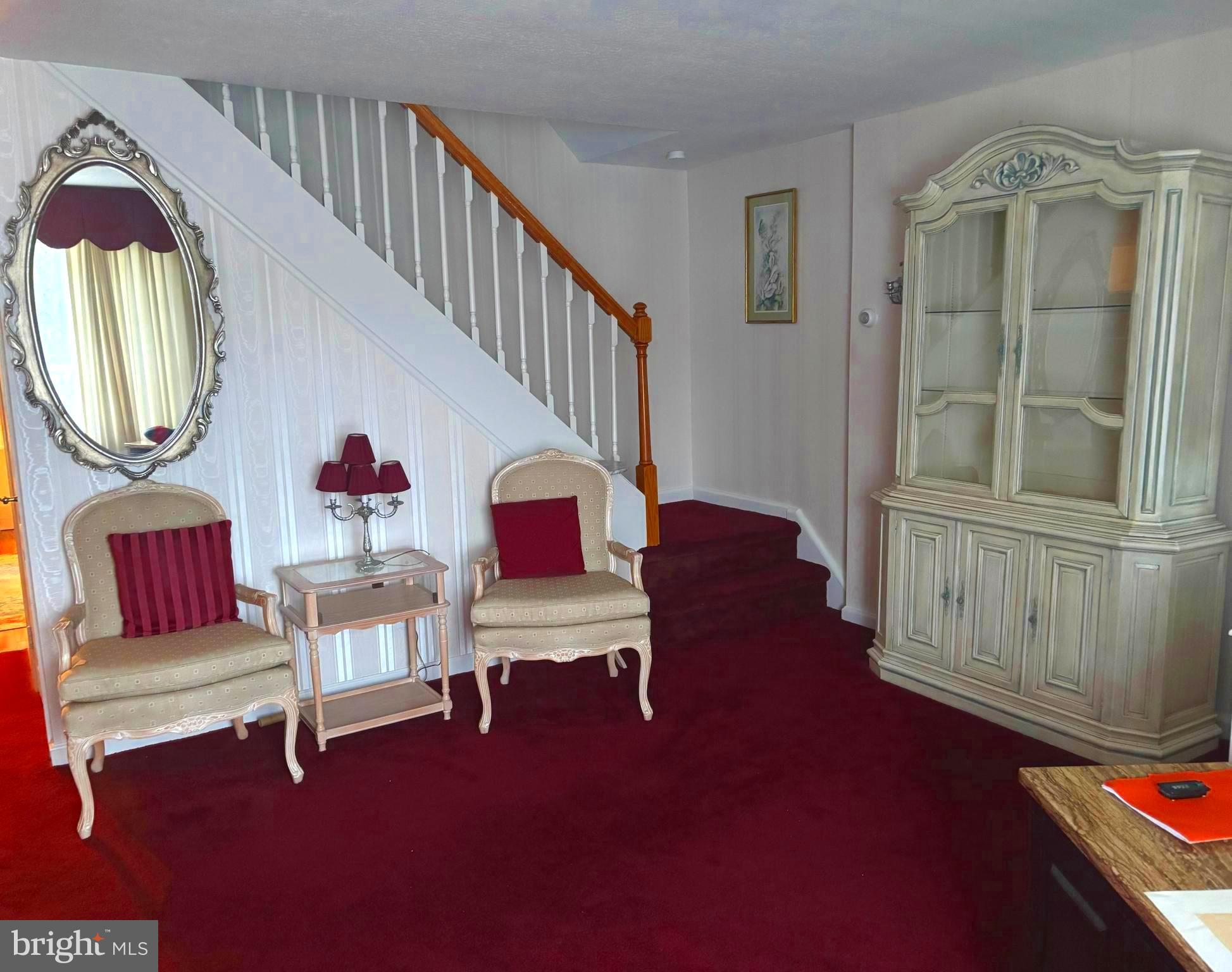 12517 Ramer Road Philadelphia, PA 19154 - Photo 3 of 22 Living Room