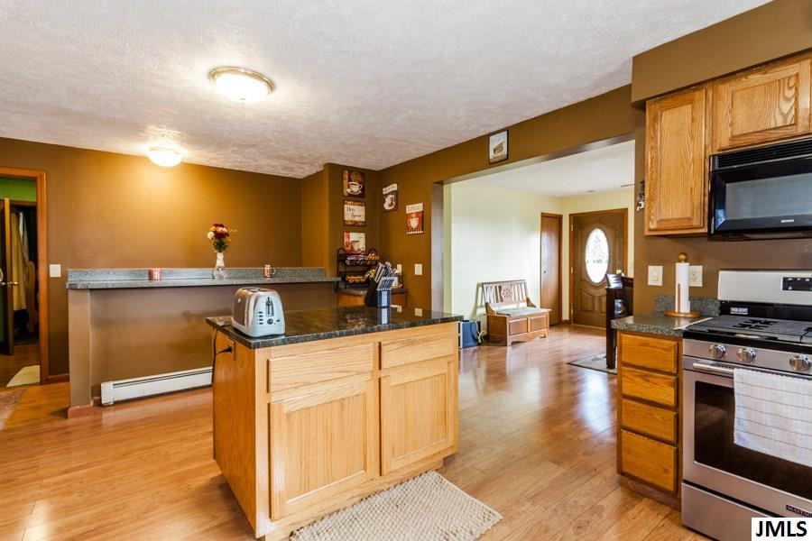 6261 Brooklyn Road Jackson, MI 49201 - Photo 6 of 36 Photo 6