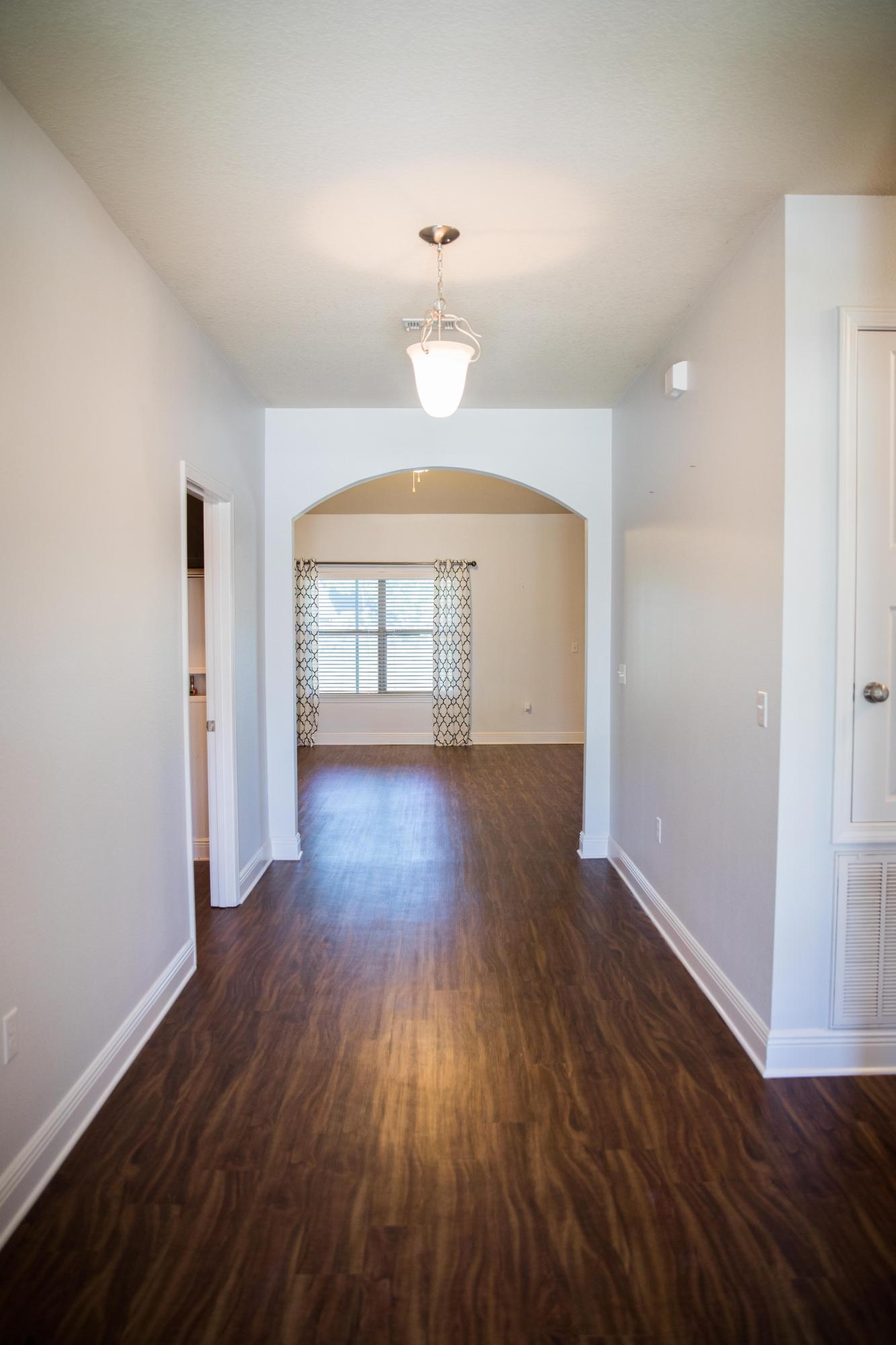 Foyer & Entry Way