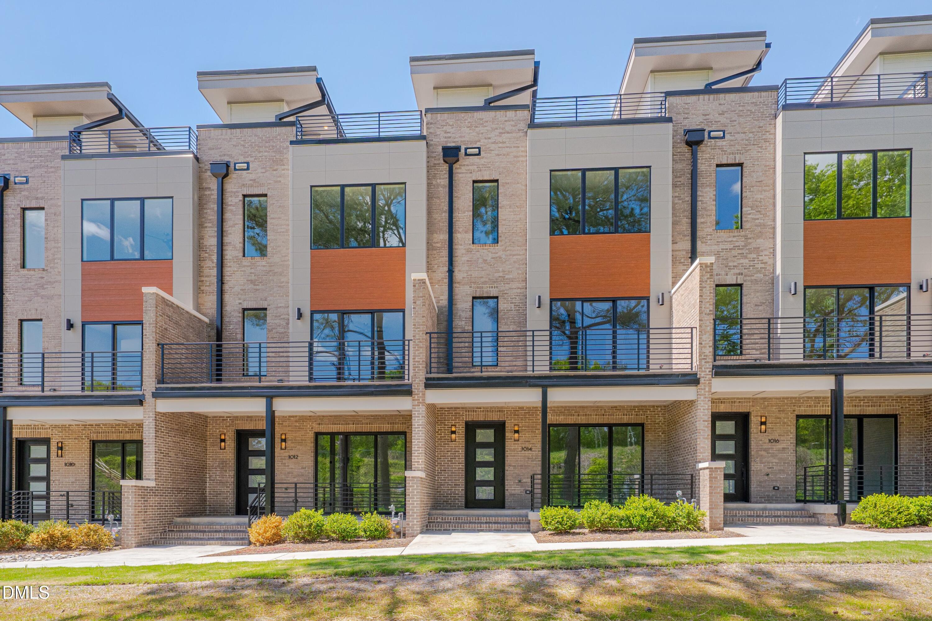 1014 Manor Way Durham, NC 27701 - Photo 38 of 38 front view of an apartment building