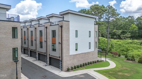 $999,100 | 1014 Manor Way, Durham, NC 27701