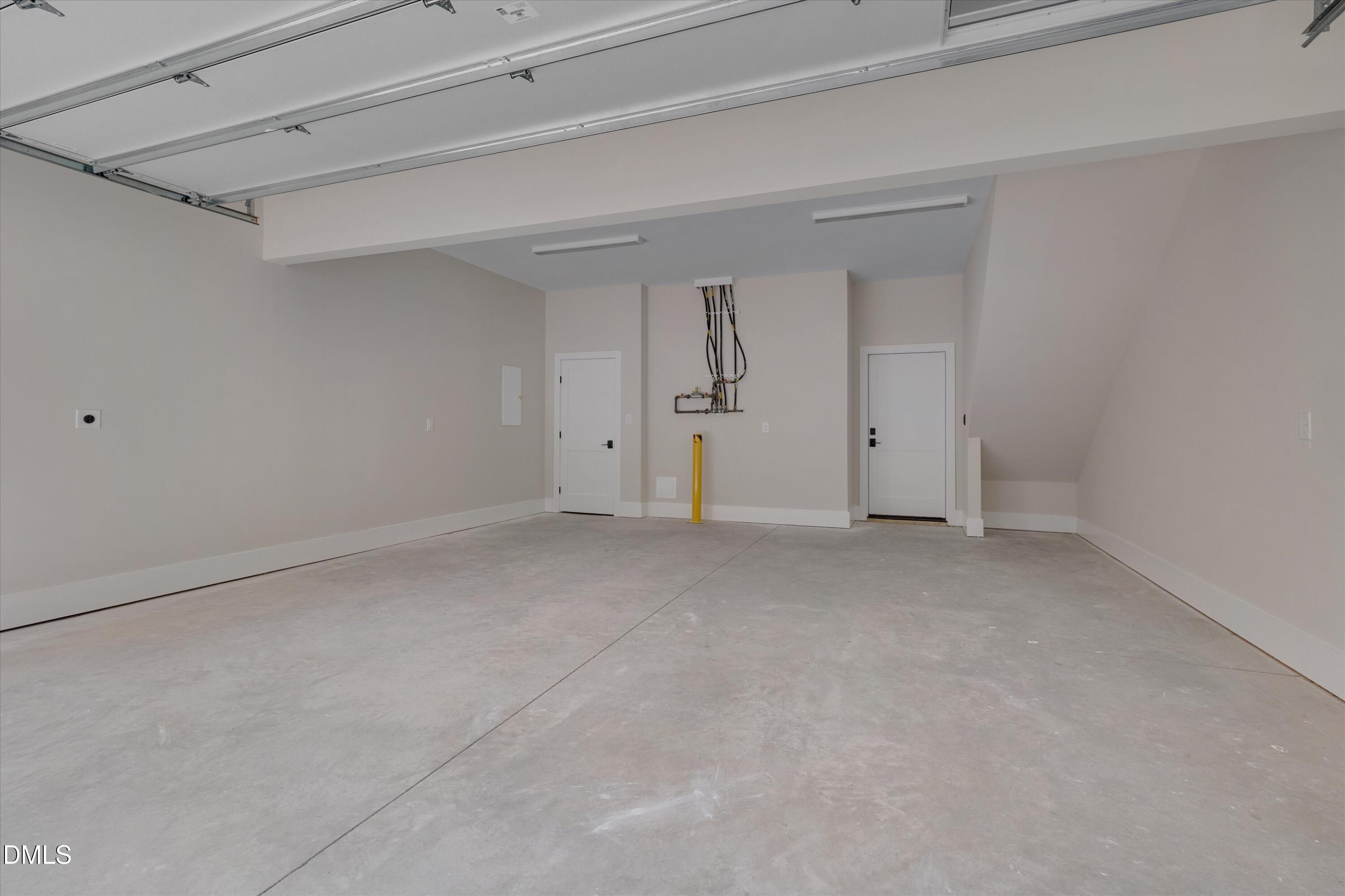1014 Manor Way Durham, NC 27701 - Photo 43 of 46 a view of empty room