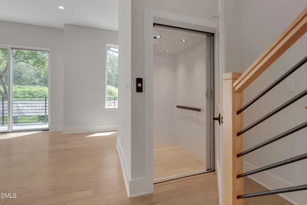 $999,100 | 1014 Manor Way, Durham, NC 27701