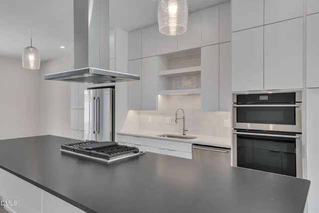 $995,000 | 1014 Manor Way, Durham, NC 27701