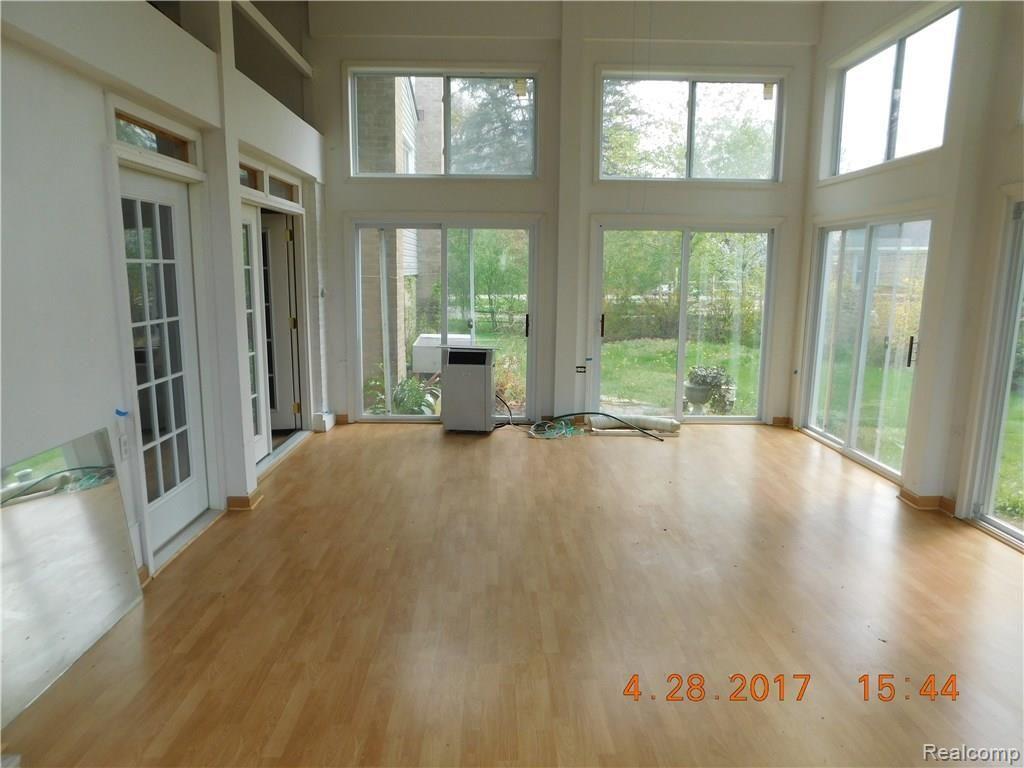 4290 Wendell Road West Bloomfield, MI 48323 - Photo 28 of 50