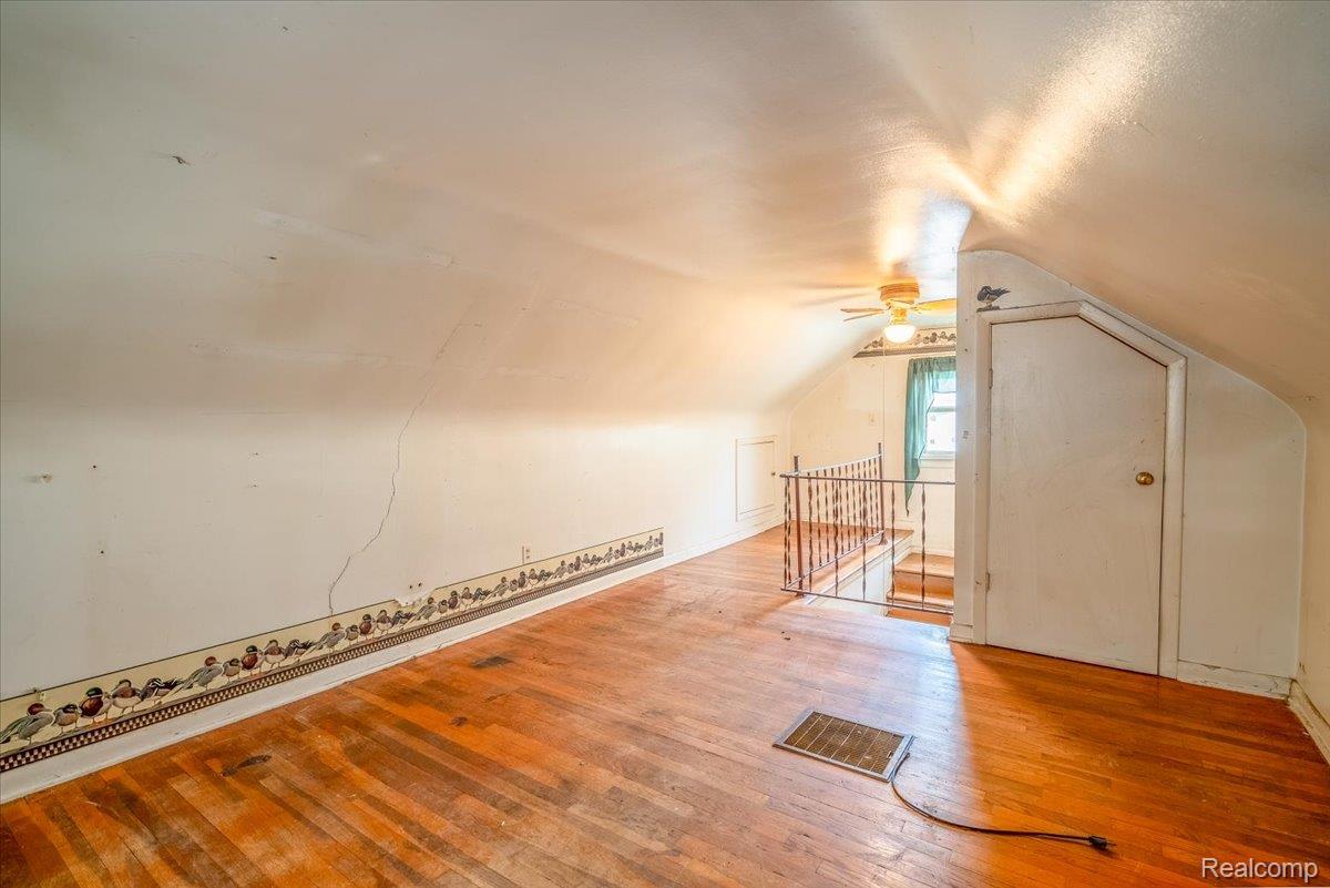 10090 Sterling Street Romulus, MI 48174 - Photo 16 of 25