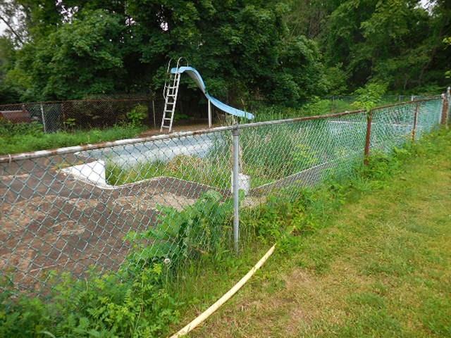 14580 Ridge Road North Huntingdon, PA 15642 - Photo 13 of 13 POOL