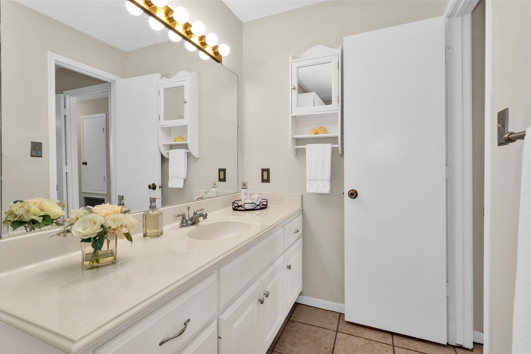 801 River Road, Unit 104E Montgomery, TX 77356 - Photo 29 of 47 Gallery Image 29