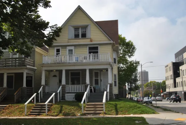 $409,000 | 2865 North Cramer Street, Unit 2867, Milwaukee, WI 53211