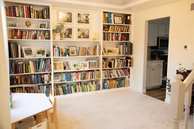 $429,900 | 5527 Berkshire Drive, Guilford, IN 47022