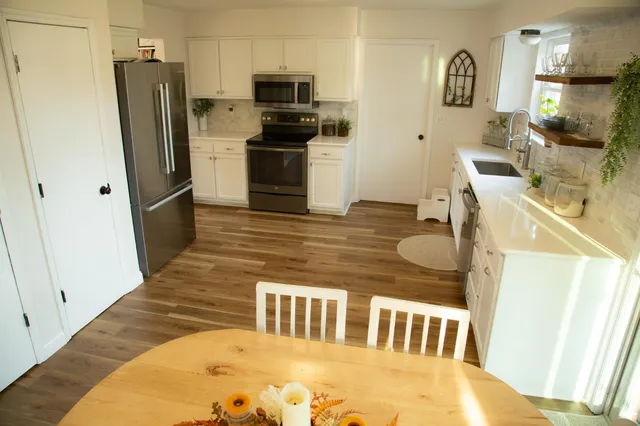 $429,900 | 5527 Berkshire Drive, Guilford, IN 47022