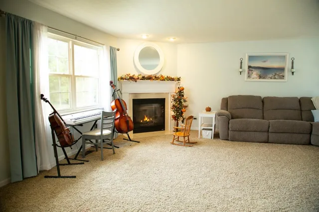 $429,900 | 5527 Berkshire Drive, Guilford, IN 47022