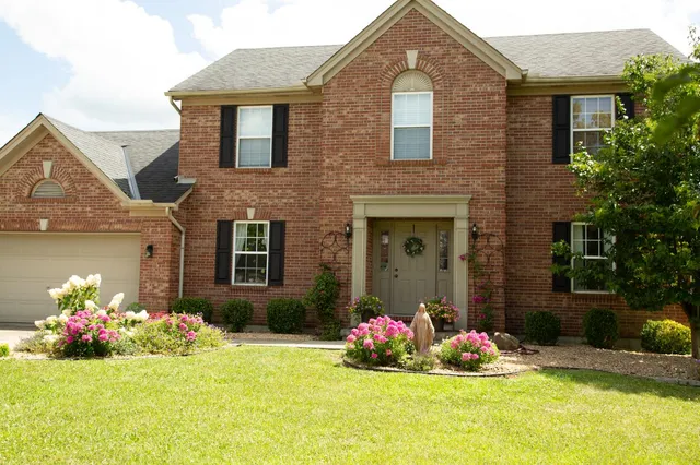 $429,900 | 5527 Berkshire Drive, Guilford, IN 47022