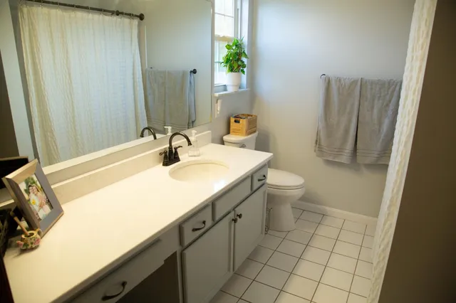 $429,900 | 5527 Berkshire Drive, Guilford, IN 47022