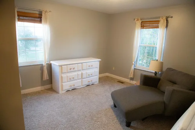 $429,900 | 5527 Berkshire Drive, Guilford, IN 47022