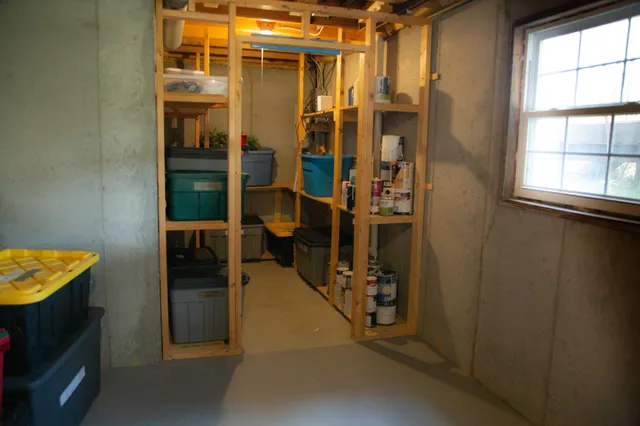 $429,900 | 5527 Berkshire Drive, Guilford, IN 47022