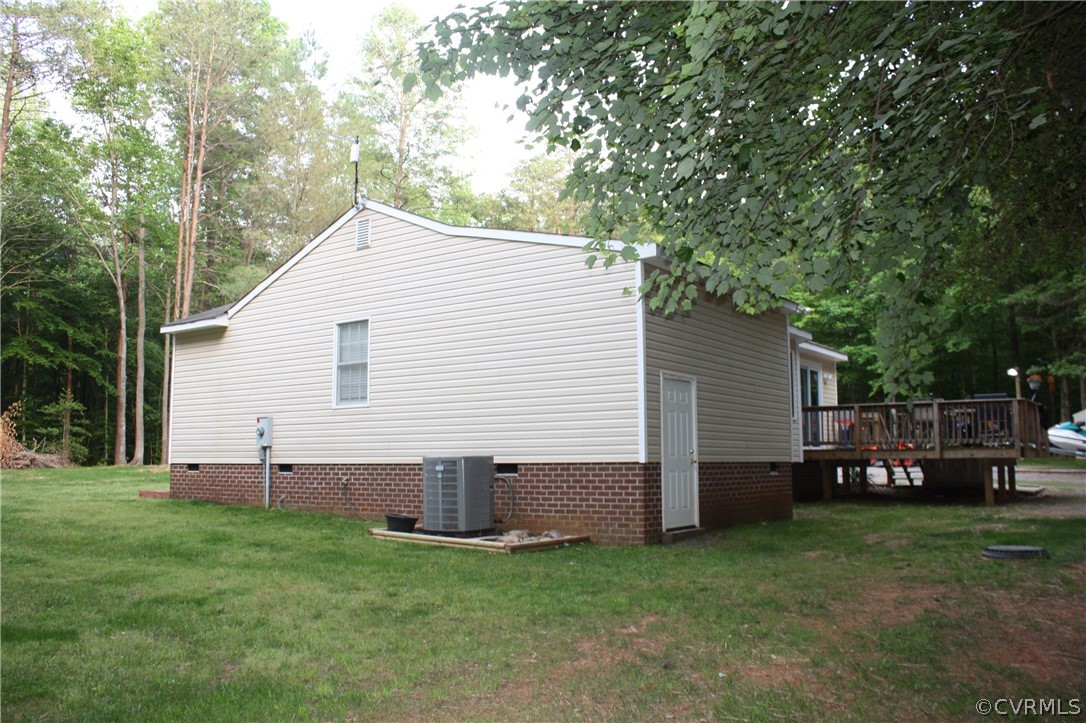 1795 Buckner Road Bumpass, VA 23024 - Photo 3 of 31