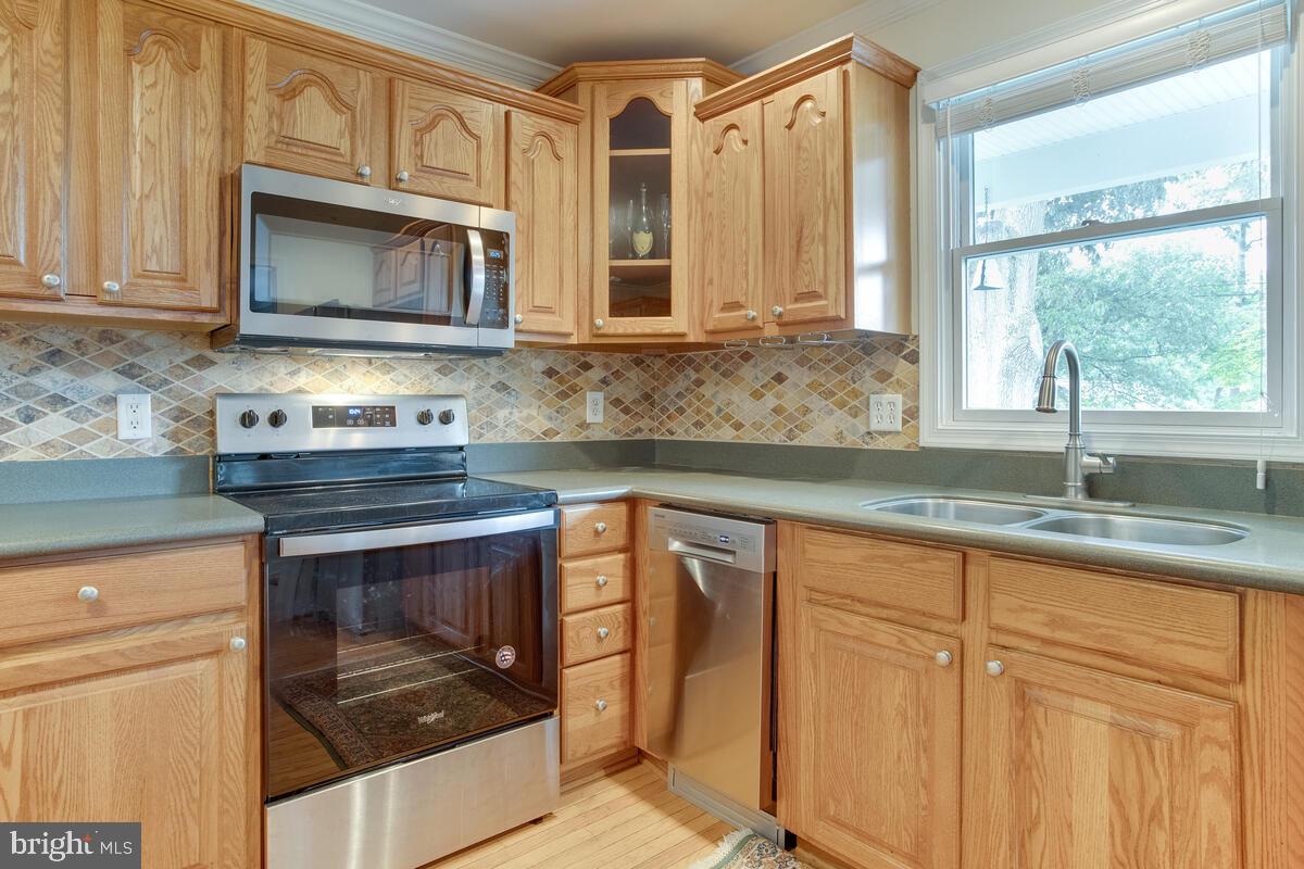172 Inverness Road Severna Park, MD 21146 - Photo 23 of 61