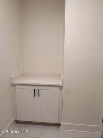 $409,900 | 3617 Kreunen Street, Nesbit, MS 38651