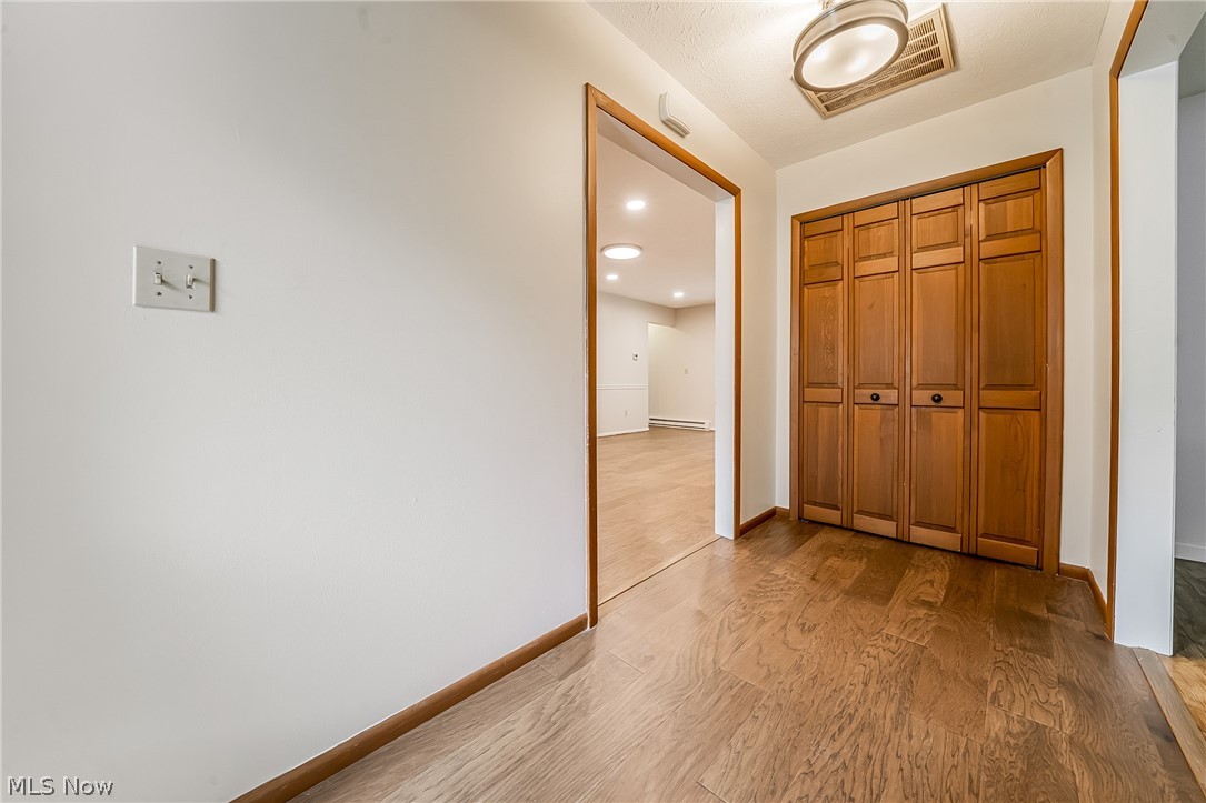 421 Armour Road Avon Lake, OH 44012 - Photo 5 of 39