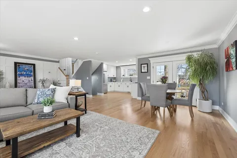 $999,000 | 777 Spring Road, Elmhurst, IL 60126