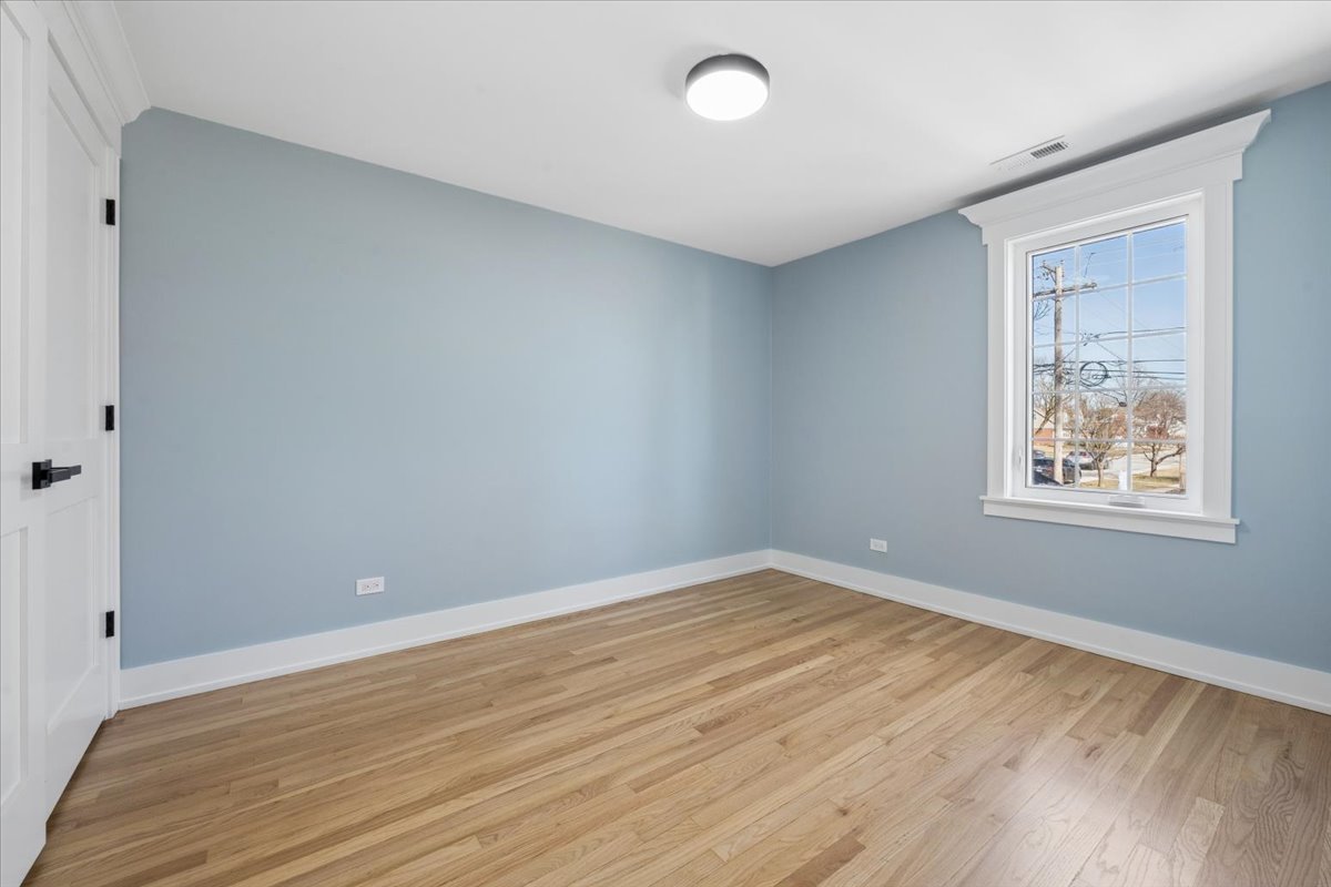 777 Spring Road Elmhurst, IL 60126 - Photo 36 of 49