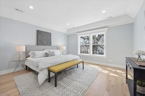 $999,000 | 777 Spring Road, Elmhurst, IL 60126