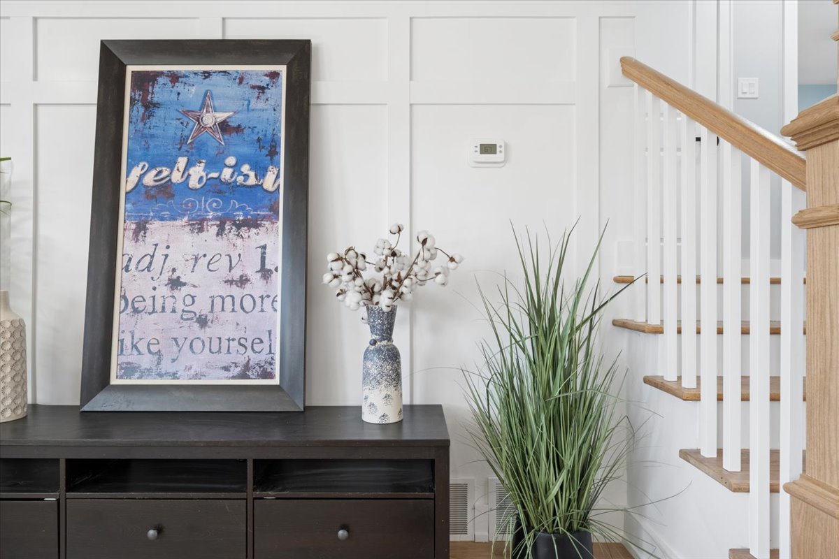 777 Spring Road Elmhurst, IL 60126 - Photo 6 of 49