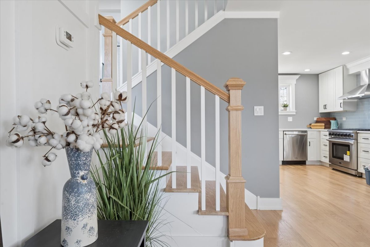 777 Spring Road Elmhurst, IL 60126 - Photo 8 of 49