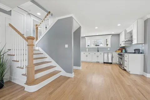 $999,000 | 777 Spring Road, Elmhurst, IL 60126