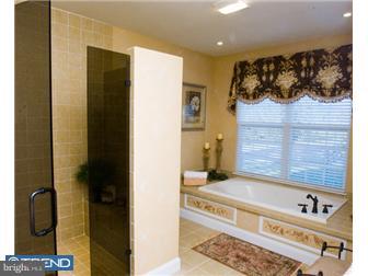 36 Ellsworth Drive Sinking Spring, PA 19608 - Photo 4 of 4
