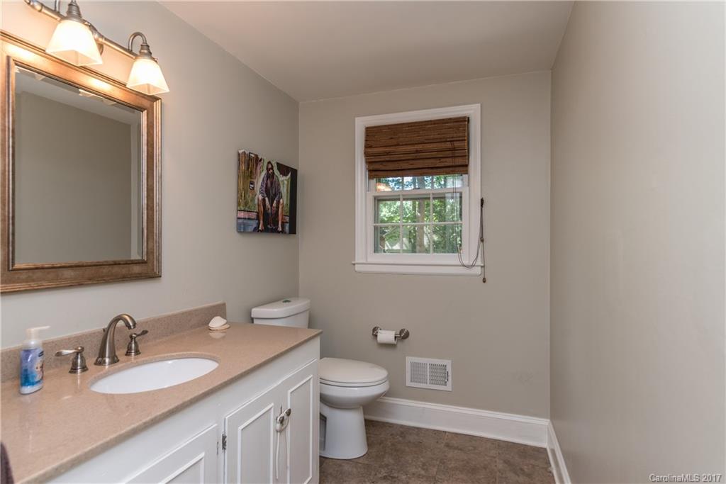 5916 Kirkpatrick Road Charlotte, NC 28211 - Photo 11 of 21 Gallery Image 11
