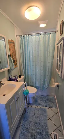 $79,900 | 517 South Lawton Street, Jasonville, IN 47438