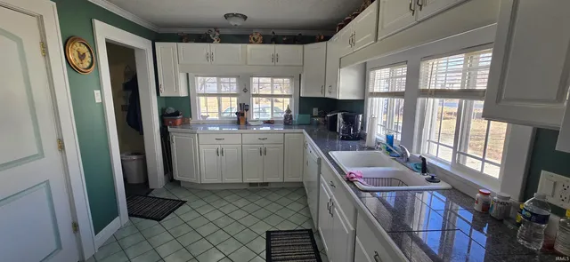 $79,900 | 517 South Lawton Street, Jasonville, IN 47438