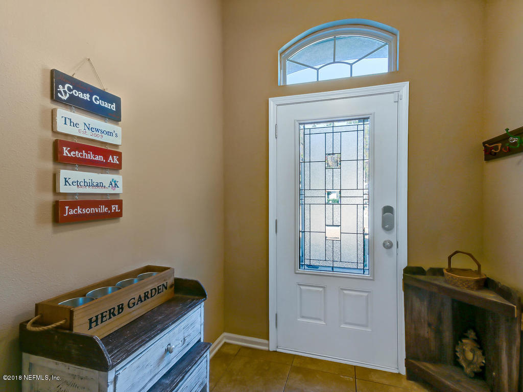 96596 Commodore Point Drive Yulee, FL 32097 - Photo 7 of 52 foyer