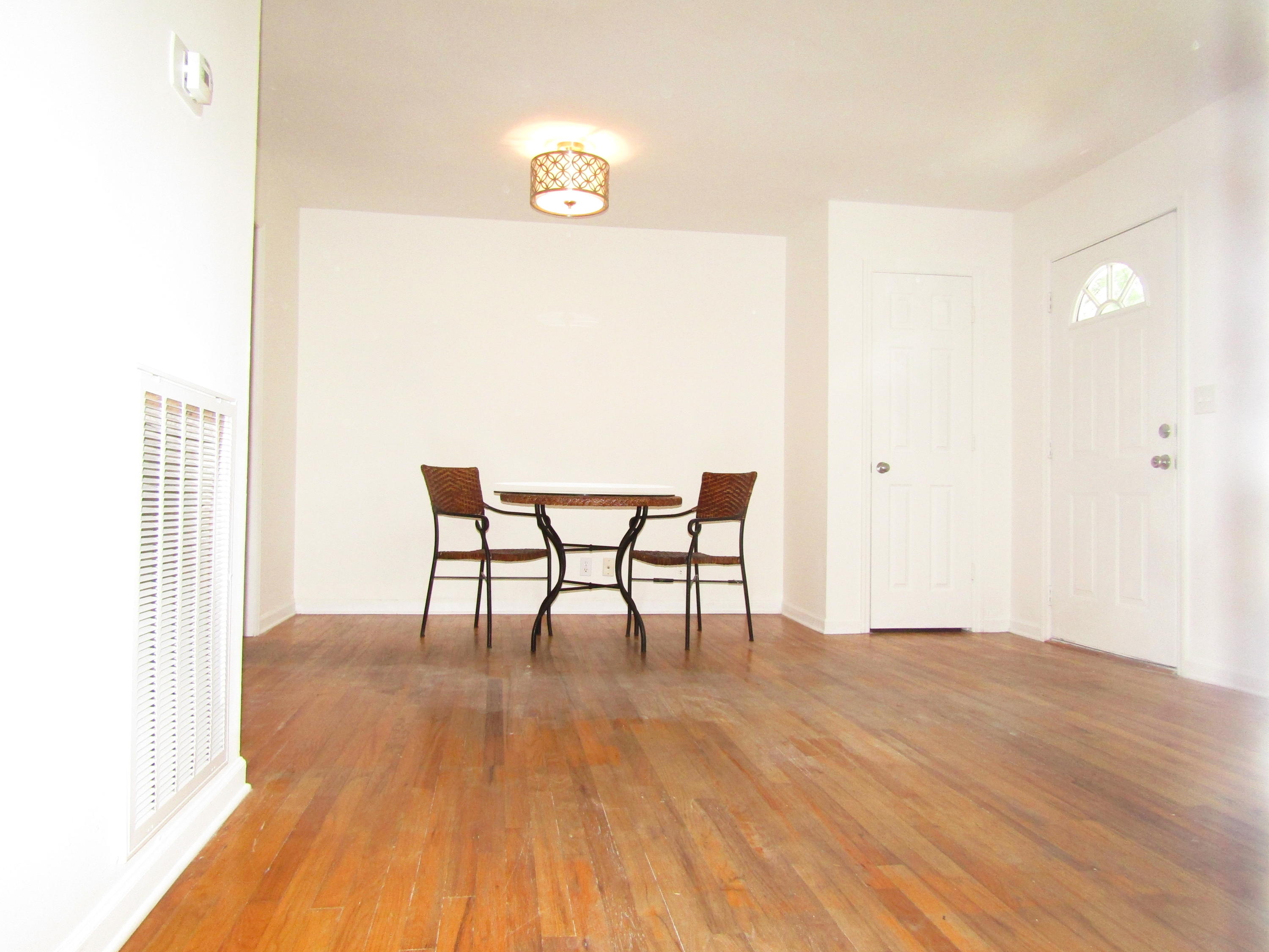 6103 Vance Road Chattanooga, TN 37421 - Photo 5 of 21 Madaris, 6103 Vance Rd- LR